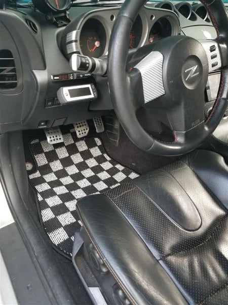 Phase 2 Motortrend (P2M) Checkered Flag Race Carpet Floor Mats - Nissan Z33 350z (2003-2009)