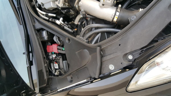 Phase 2 Motortrend (P2M) Carbon Fiber Series Engine Hood Bonnet Dampers Set - Nissan R35 GT-R (2008+)