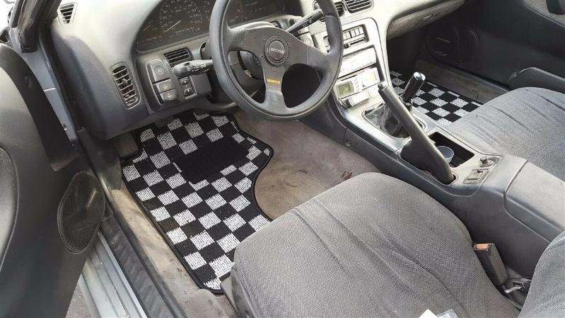 P2M Checkered Floor Mats (Light White) - Nissan 240SX S13 (1989-1994) - P2-CPTNS13LW-TP