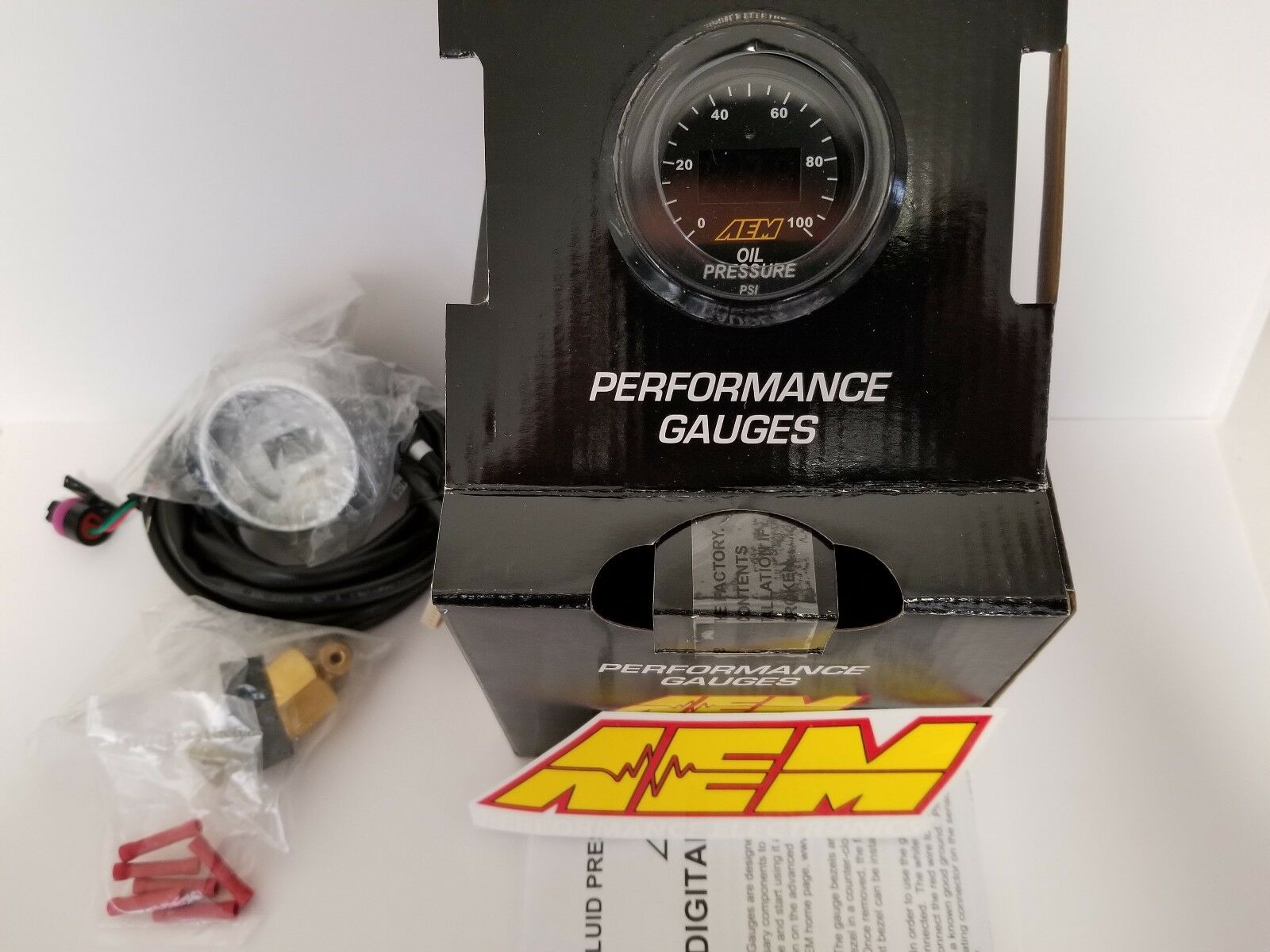 AEM Power 52mm Digital Gauge Oil / Fuel Pressure 0-100 PSI 7 Bar - Universal