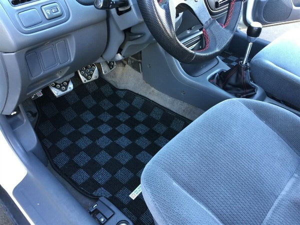 Phase 2 Motortrend (P2M) Race Carpet Floor Mats 3pc Set - Honda Civic EK9 Hatch & Sedan (1996-2000)