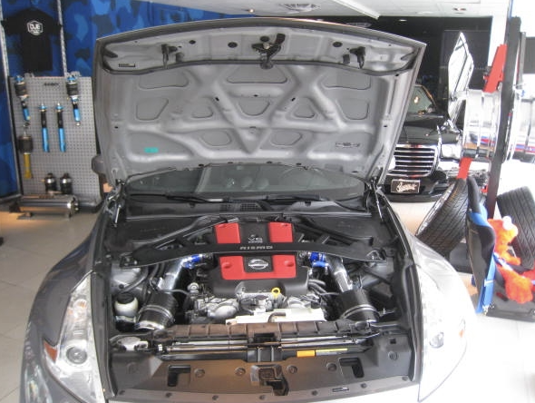 Phase 2 Motortrend (P2M) Carbon Fiber Series Engine Hood Bonnet Dampers Set - Nissan Z34 370z (2009+)