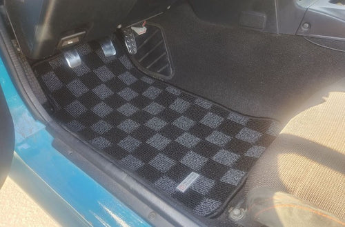 Phase 2 Motortrend (P2M) Checkered Flag Race Carpet Floor Mats - Mazda Miata NA (1990-1997)