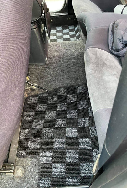 Phase 2 Motortrend (P2M) Front & Rear Checkered Flag Race Carpet Floor Mats - Nissan R32 Skyline GT-R