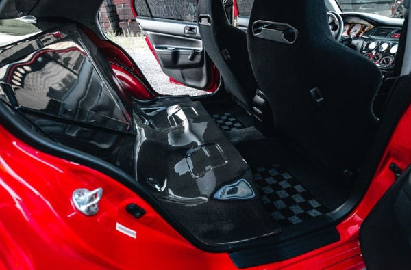 Phase 2 Motortrend (P2M) Checkered Floor Mats Dark Grey - Mitsubishi Lancer Evolution EVO 8 & 9 (2003-2007)