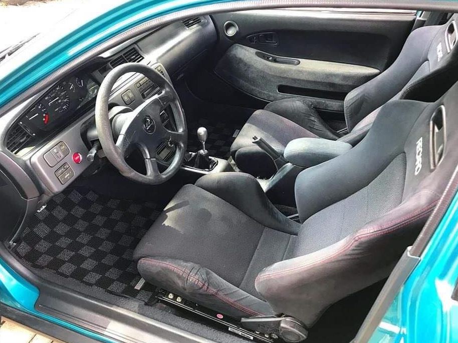 Phase 2 Motortrend (P2M) Checkered Flag Race Standard Coverage Carpet Floor Mats - Honda Civic EG6 Hatchback (1991-1995)