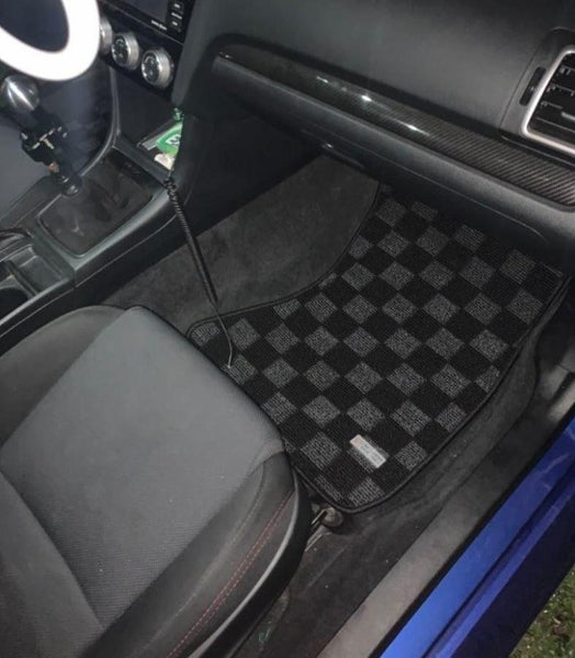 P2M Checkered Race Floor Mats - Fronts Only