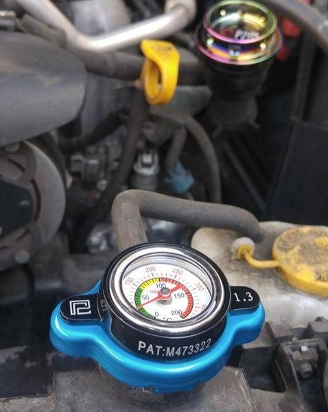 Phase 2 Motortrend (P2M) Radiator Gauge Cap 1.3 Bar - Style 126