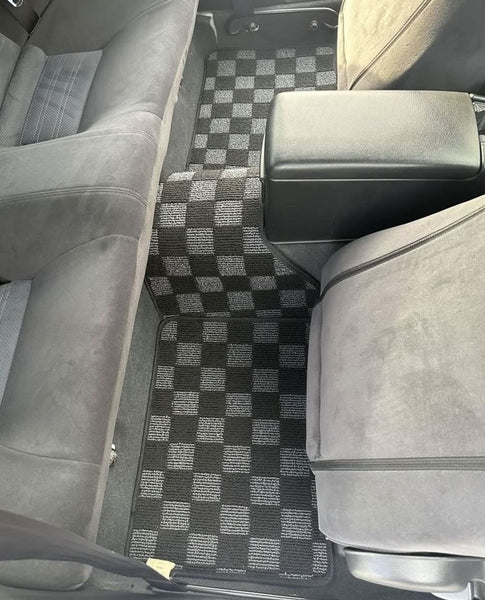 Phase 2 Motortrend (P2M) Front & Rear Checkered Flag Race Carpet Floor Mats - Nissan R33 Skyline GT-R
