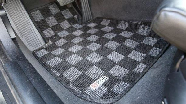 Phase 2 Motortrend (P2M) Checkered Flag Race Carpet Floor Mats Front & Rear - BMW E90 / E92 3 Series (2006-2012)