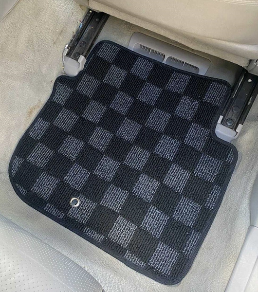 Phase 2 Motortrend (P2M) Front & Rear Checkered Carpet Floor Mats - Lexus GS300 GS400 (2000-2004)