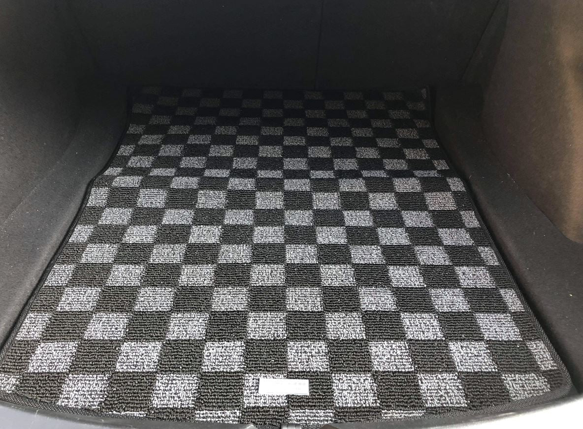 Phase 2 Motortrend (P2M) Checkered Flag Dark Grey Race 5pc Carpet Floor Mats - Tesla Model 3 (2017+)
