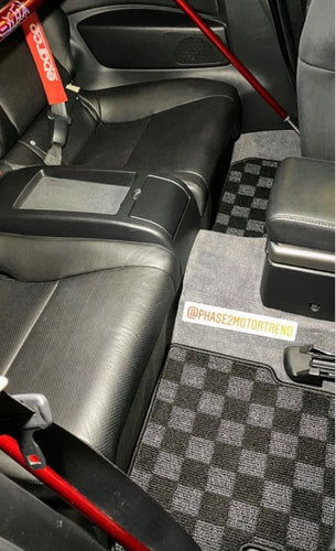 Phase 2 Motortrend (P2M) Front & Rear Checkered Race Carpet Floor Mats (Dark Grey) - Infiniti G35 Coupe / Sedan (2003-2007)