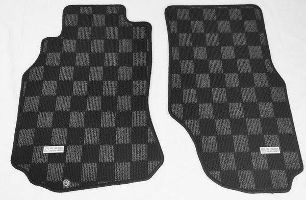 Phase 2 Motortrend (P2M) Front & Rear Checkered Race Carpet Floor Mats (Dark Grey) - Infiniti G35 Coupe / Sedan (2003-2007)