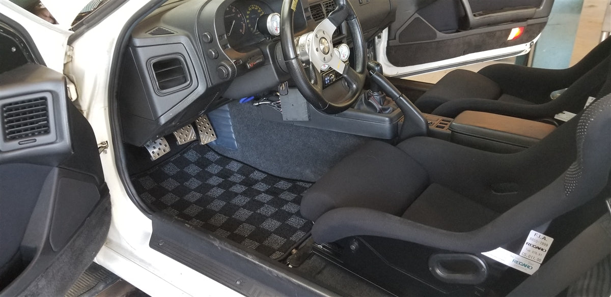 P2M Checkered Floor Mats - Mazda RX-7 FC3S (1986-1990) - P2-CPTFC3SDG-TP