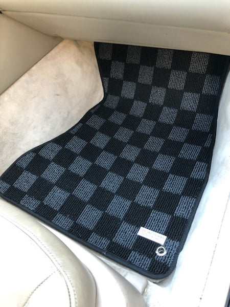 Phase 2 Motortrend (P2M) Front & Rear Checkered Carpet Floor Mats - Lexus SC300 SC400 Z30 (1991-2000)