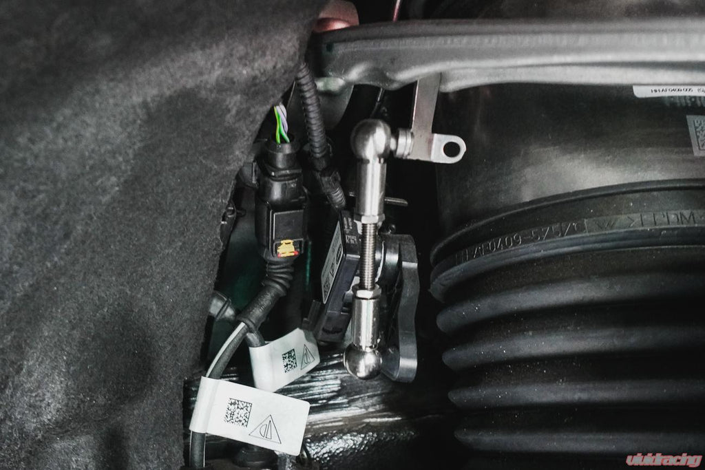 VR Performance Air Suspension Lowering Links - Porsche Panamera 971