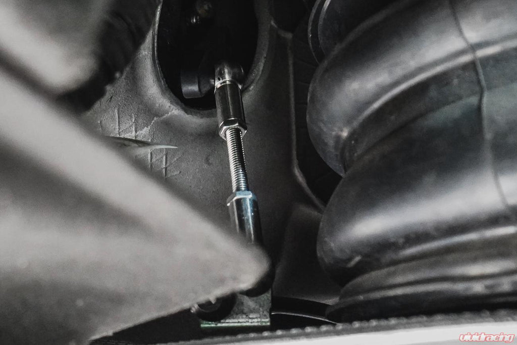 VR Performance Air Suspension Lowering Links - Audi SUV | Porsche Cayenne | Lamborghini Urus | Bentley Bentayga