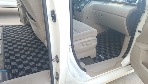 Phase 2 Motortrend (P2M) Front & Rear Dark Grey Carpet Floor Mats Set - Honda Odyssey RL5 (2011-2017)