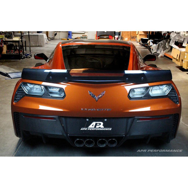 APR Performance Carbon Fiber Taillight Bezels - Chevrolet Corvette C7 & Z06 (2014-2019)