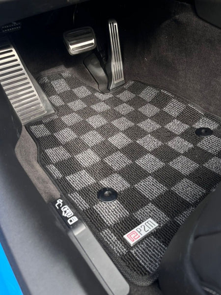 Phase 2 Motortrend (P2M) Checkered Flag Race Carpet Floor Mats Set - Chevrolet Corvette C8 & Z06 (2020+)