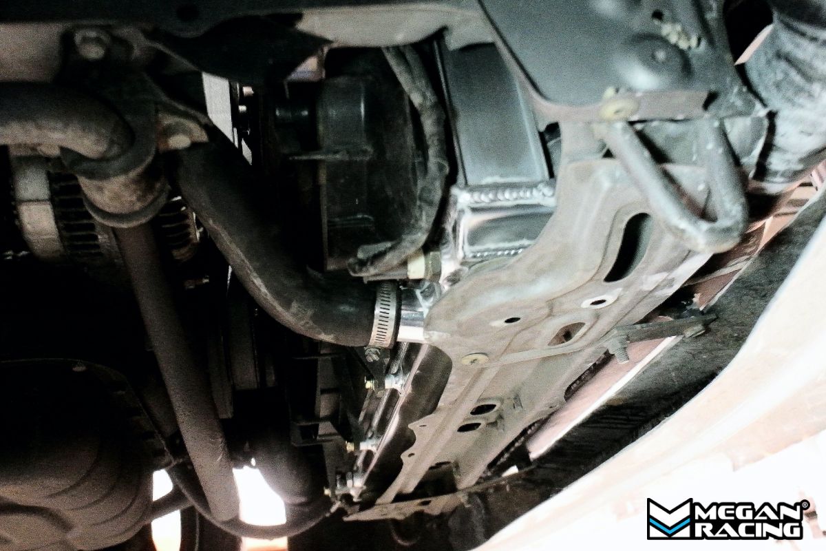 MR-RT-LI01-V2 - Megan Racing Performance Triple Pass Aluminum Radiator - Lexus IS300 (2000-2005)